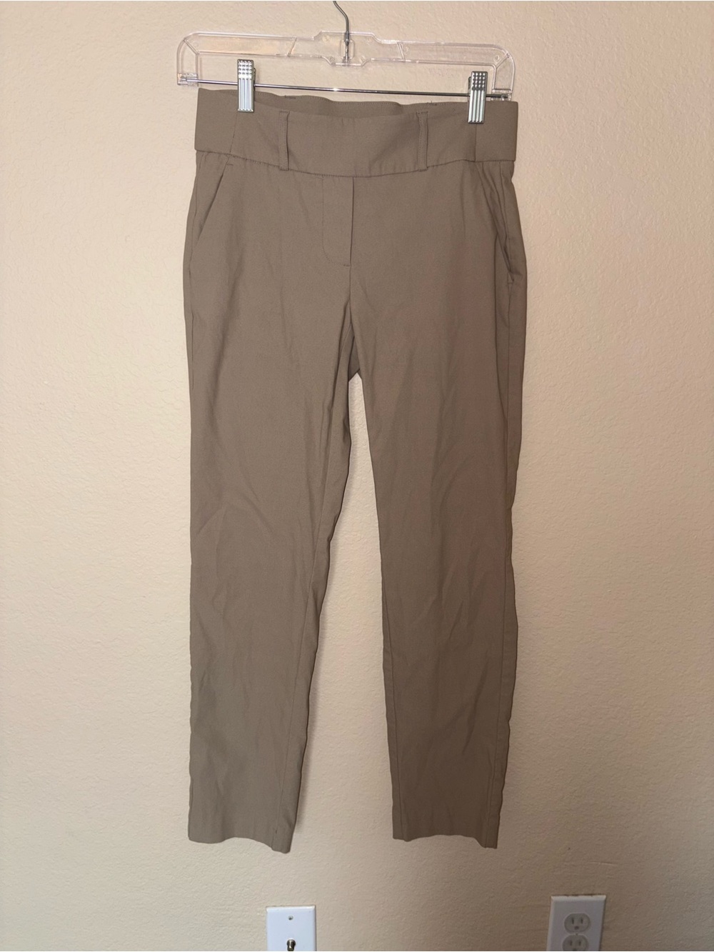 Simply Vera Vera Wang Slim Straight Ankle Pants in Taupe